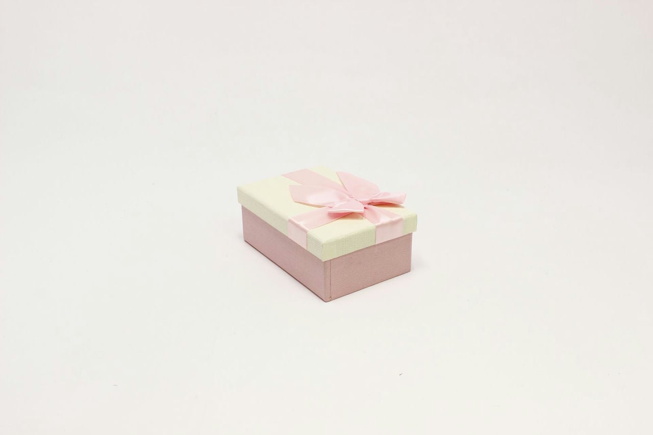 Коробка прямоугольная "Бант" Розовый/Бежевый 18,8*12,7*7,5 см (Арт) 721604/0024-9
