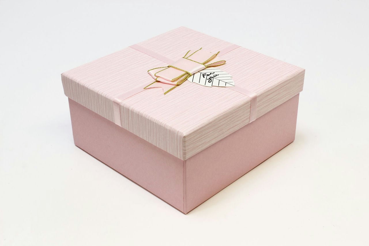 Коробка квадрат 19*19*9,5 см с бантом "For You" Розовый (Арт) 7201530/9-1