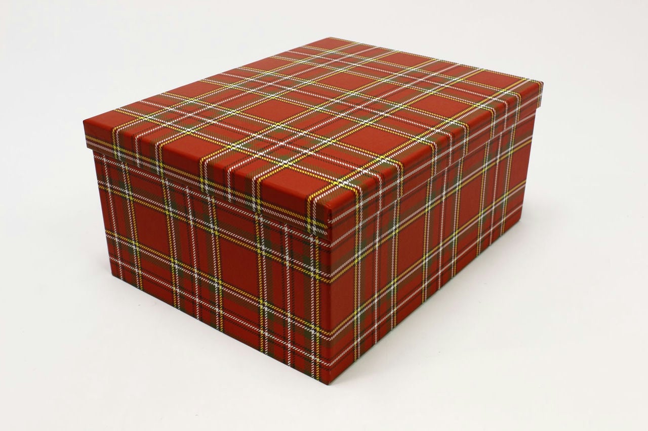 Коробка прямоугольная "Клетка" Красный 34*26*15,3 см (Арт) 721604/500-1