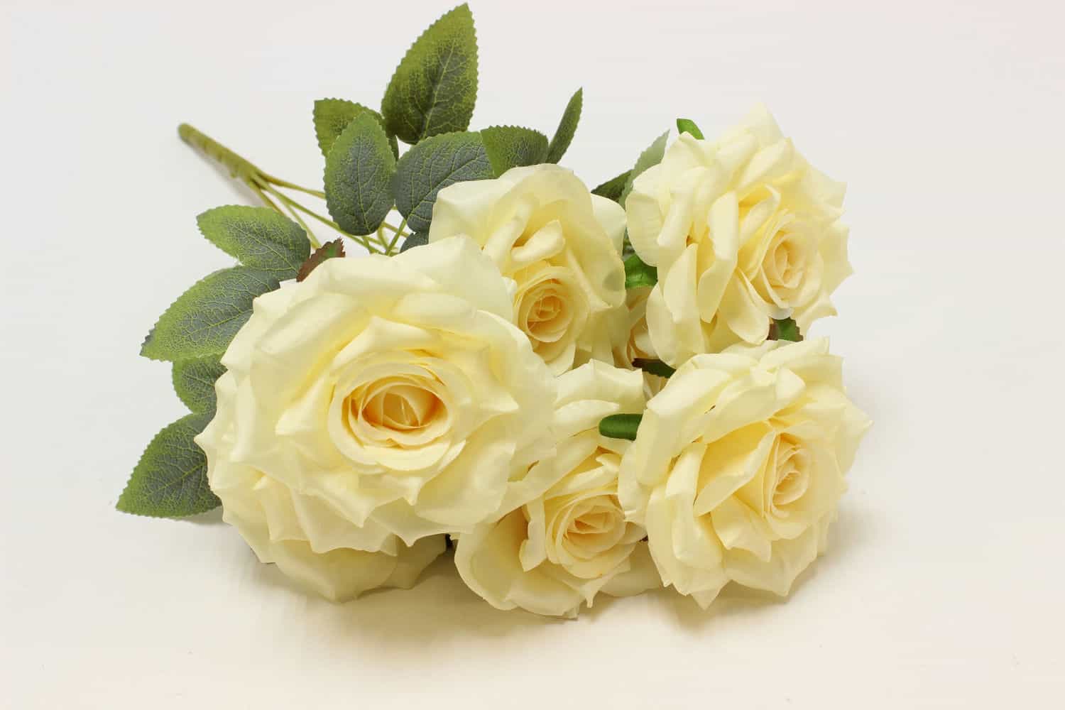 Букет роз "Свадебная" Н48см Кремовый