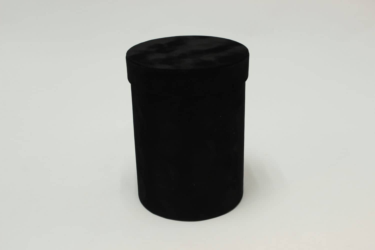 Коробка цилиндр бархатная "Velvet" 15*19,5 см, Чёрный (Арт) 720952/6-4