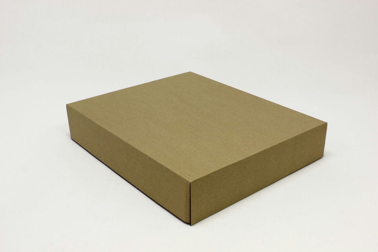 Коробка K7.1, МГК бурый, 370х320х70 мм (Цена за 1шт)