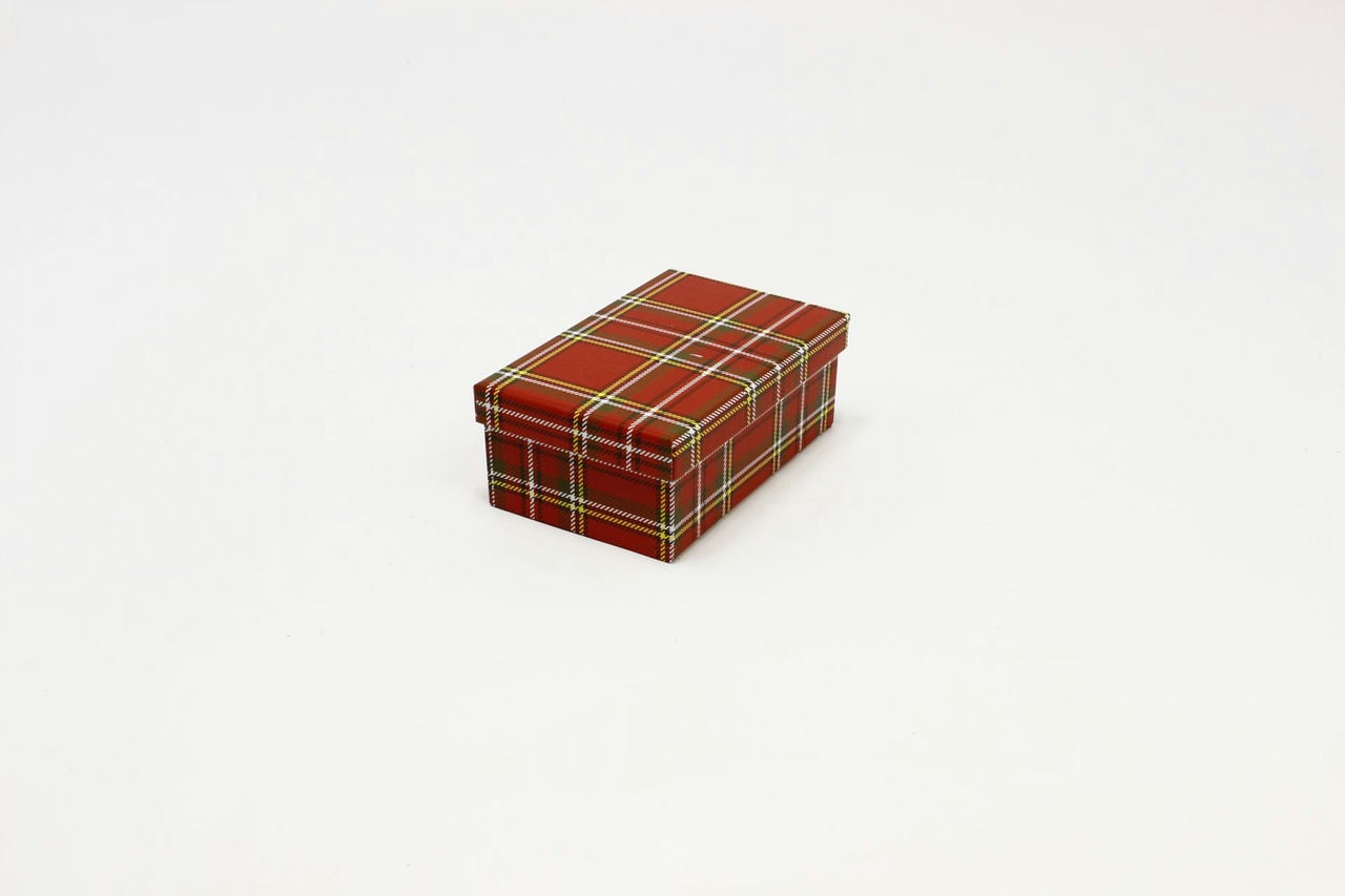 Коробка прямоугольная "Клетка" Красный 16,8*10,8*6,5 см (Арт) 721604/500-10