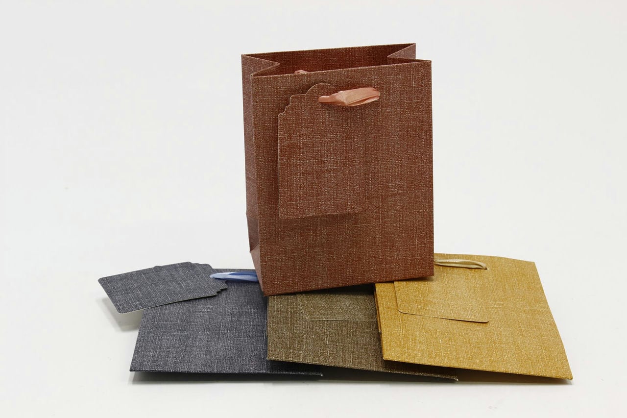 Пакет подарочный "Премиум" (микс) 12*15*6,7 см