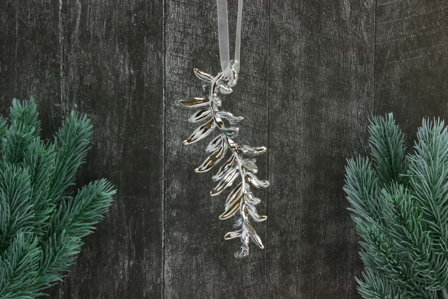 Украшение подвесное Веточка (пластик), 13х5,5см, Серебряный