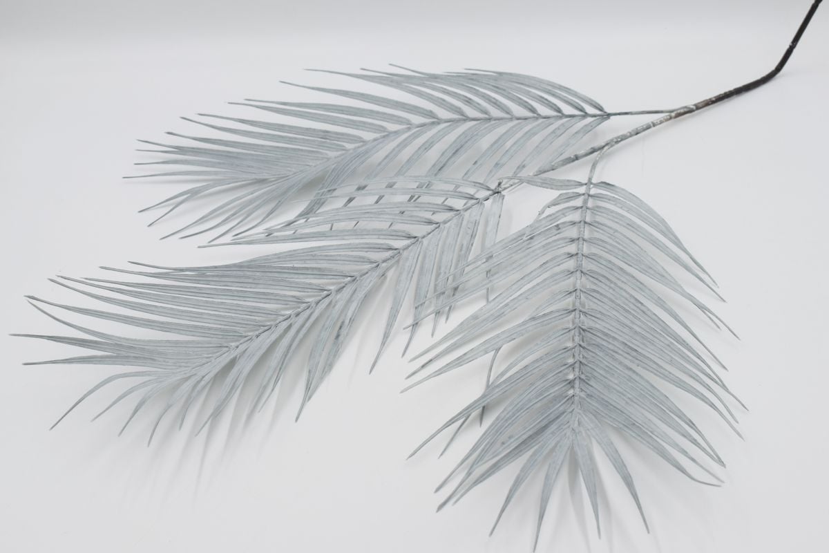 Ветка пальмы "Хамедорея" H90см Серый