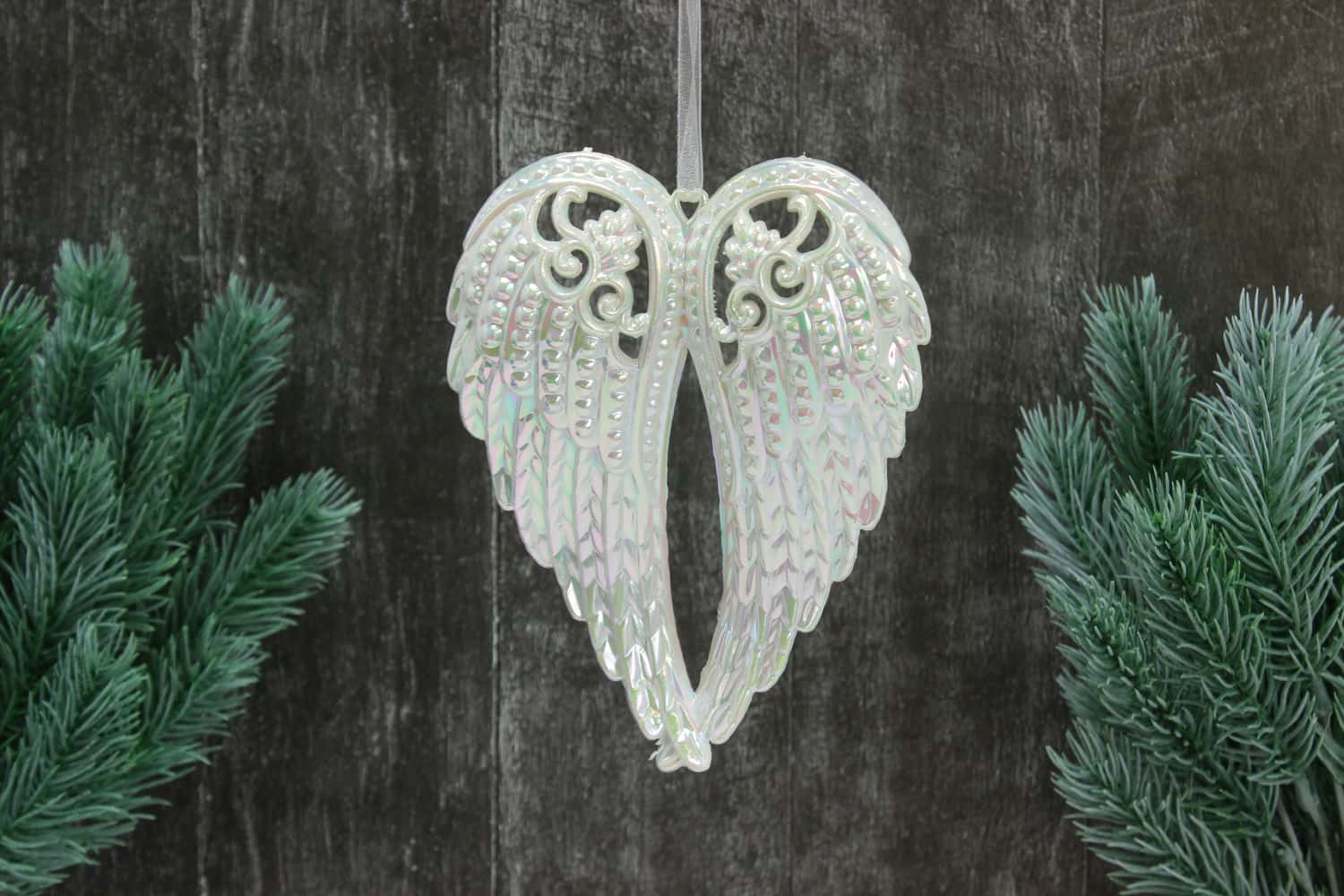 Украшение подвесное Крылья (пластик), 14,3х11см, Белый