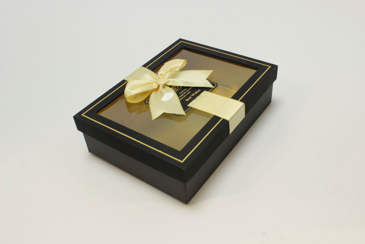 Коробка Прямоугольная с окошком и бантом "luxe" 23*17*6,5 см, Чёрный (Арт) 72091307/7-3 Коробка Прямоугольная с окошком и бантом "luxe" 23*17*6,5 см, Чёрный (Арт) 72091307/7-3