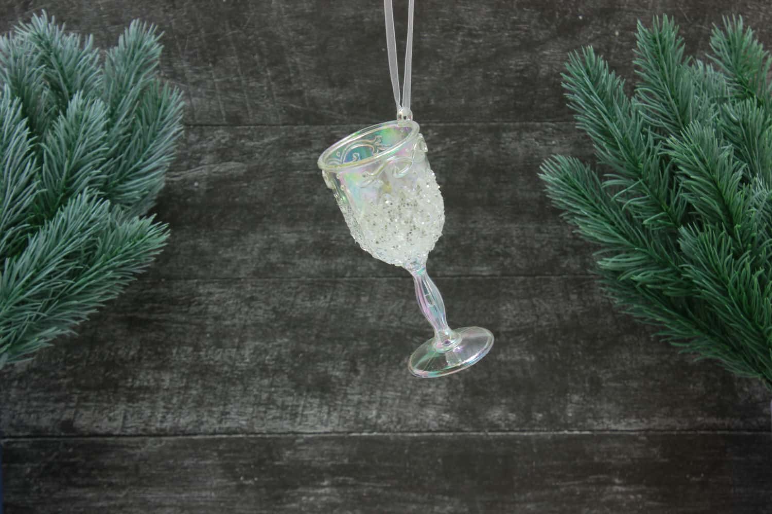 Украшение подвесное Бокал (пластик), 10,5х4,5см, Перламутровый