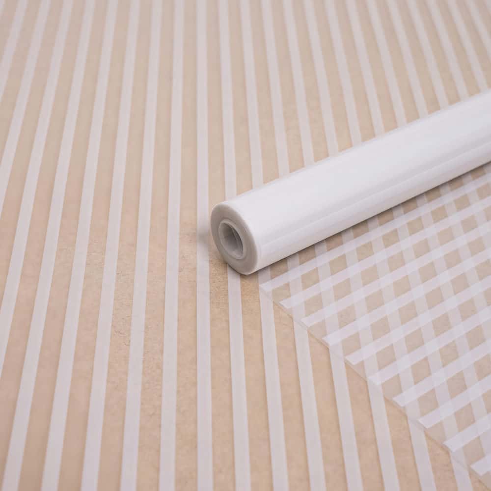 Пленка матовая с рисунком "Полосы узкие" белые 60см (200гр)