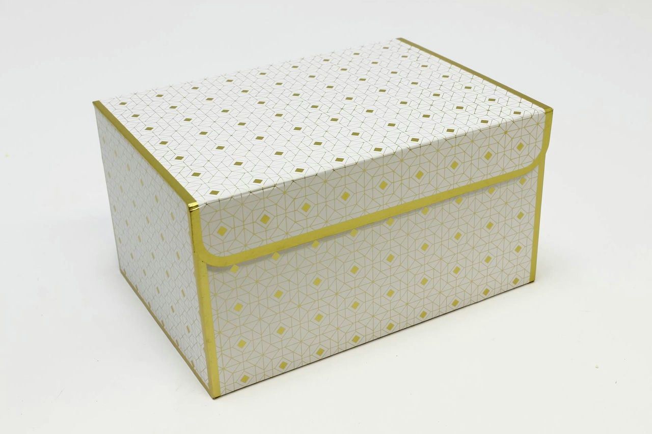 Коробка сундук подарочный 25,3*18*13,5 см  на магните Белый (Арт) 7205869/1