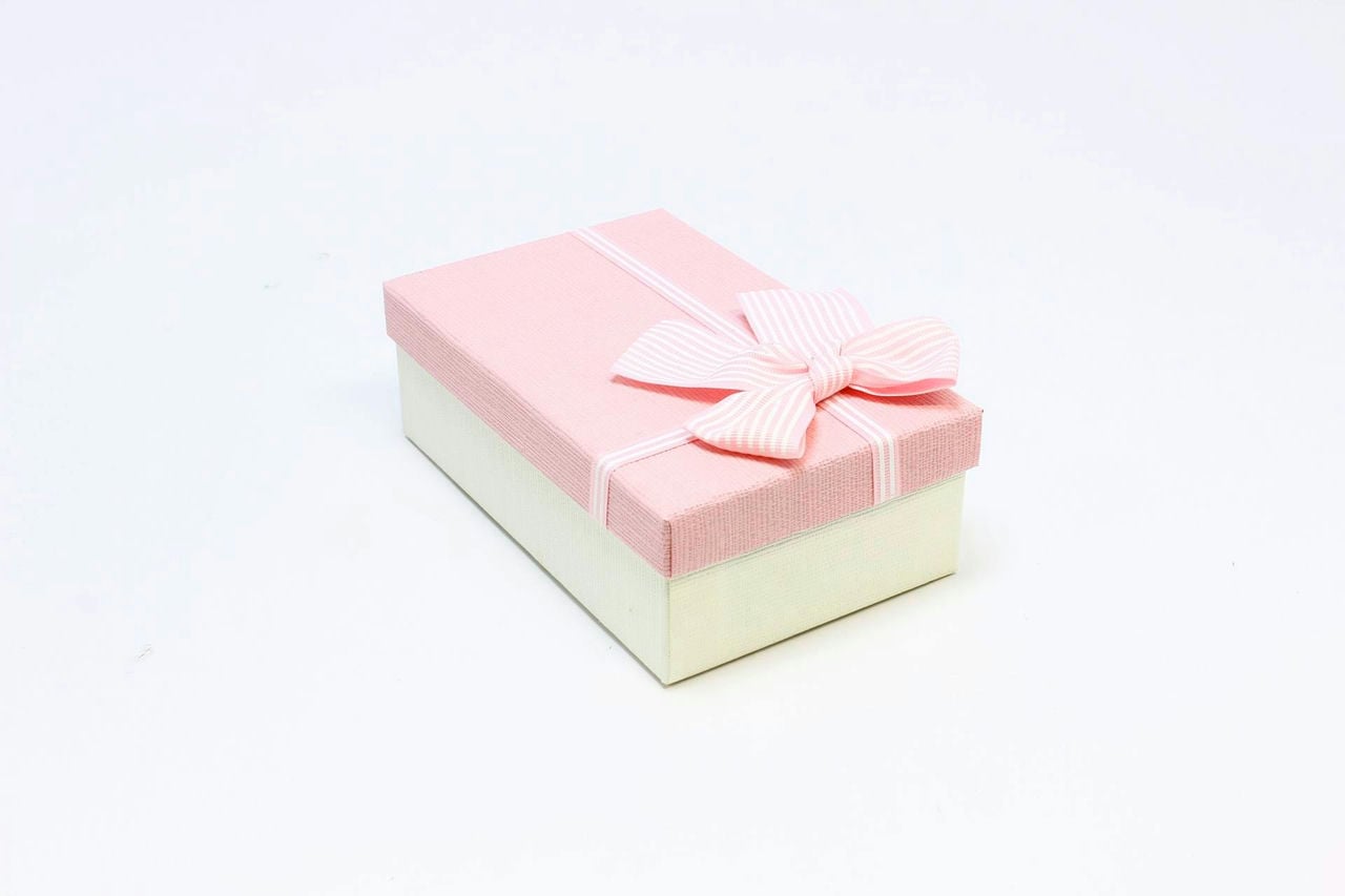 Коробка прямоугольник с бантом 19*12*6,6 см, белая/розовая крышка (Арт) 720614/6-3А