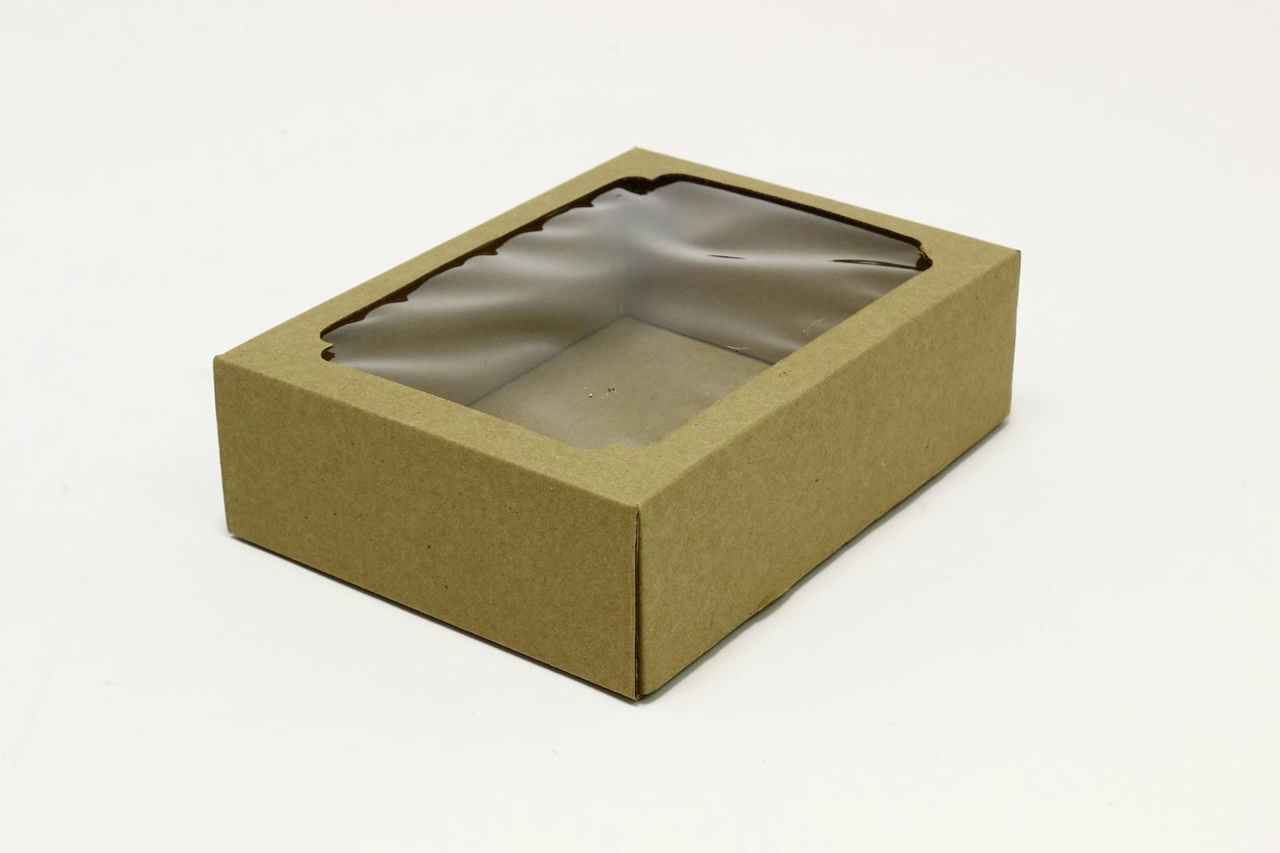 Коробка с окном 190 х 155 х 60 мм, H3.1 бурый  (Цена за 1шт)