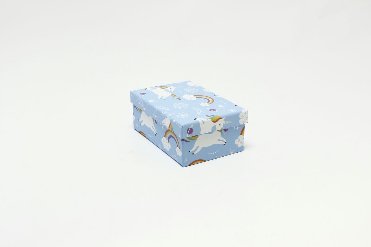 Коробка прямоугольная "Единороги на голубом фоне" 18,8*12,7*7,5 см (Арт) 721604/1409-9
