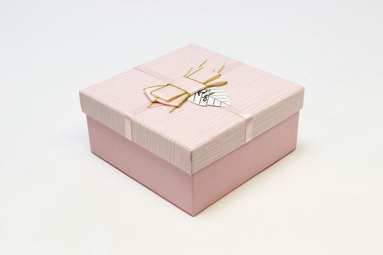 Коробка квадрат 17*17*8 см с бантом "For You" Розовый (Арт) 7201530/9-2