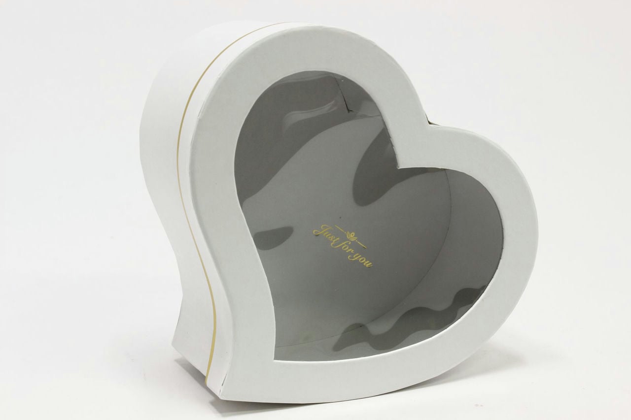 Коробка сердце с окном белый 27.5x24x11.5cm (Арт) 482573-2