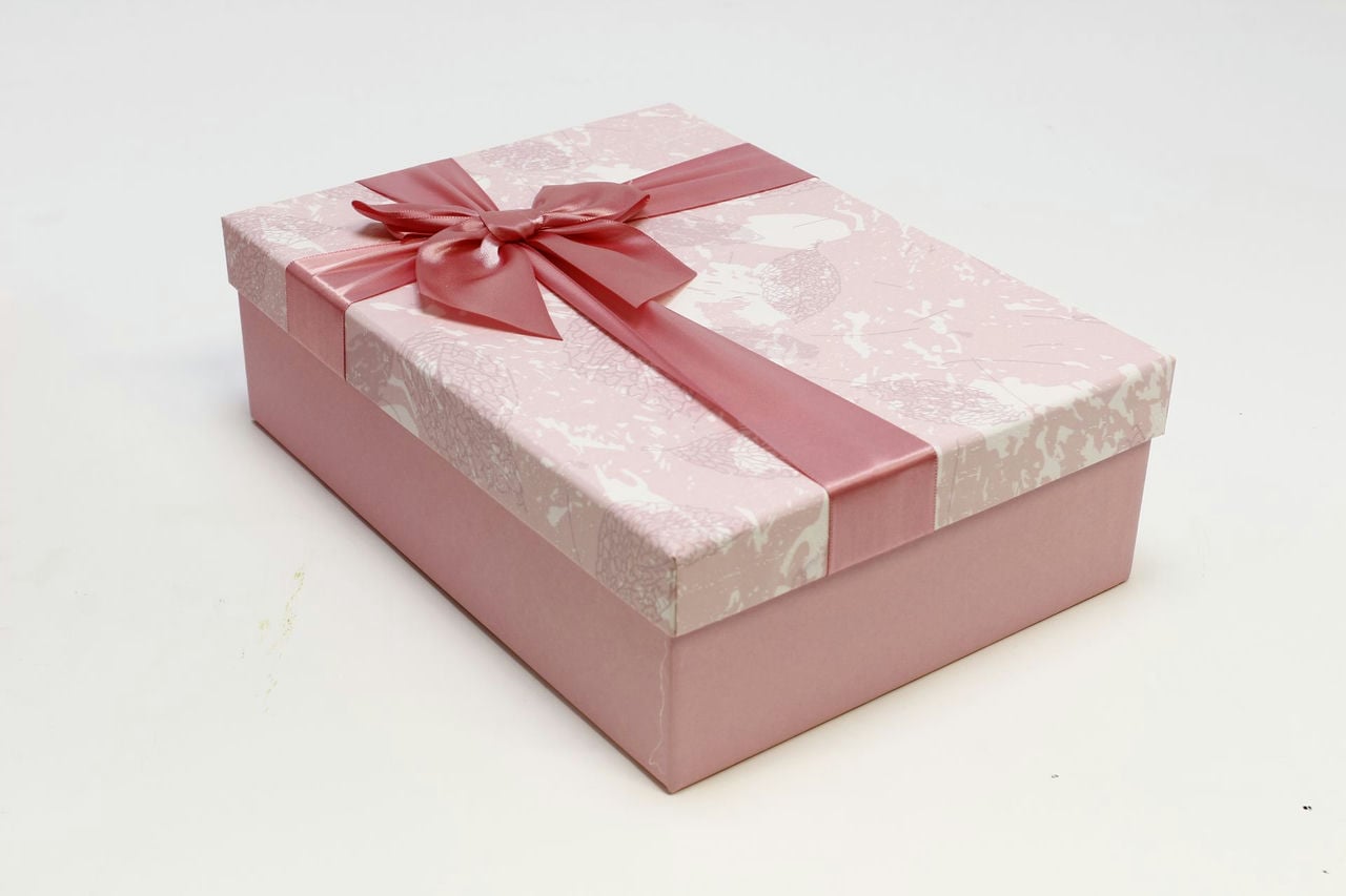 Коробка прямоугольник "Листья" 26*19*8 см, Розовые (Арт) 7201460/4-2