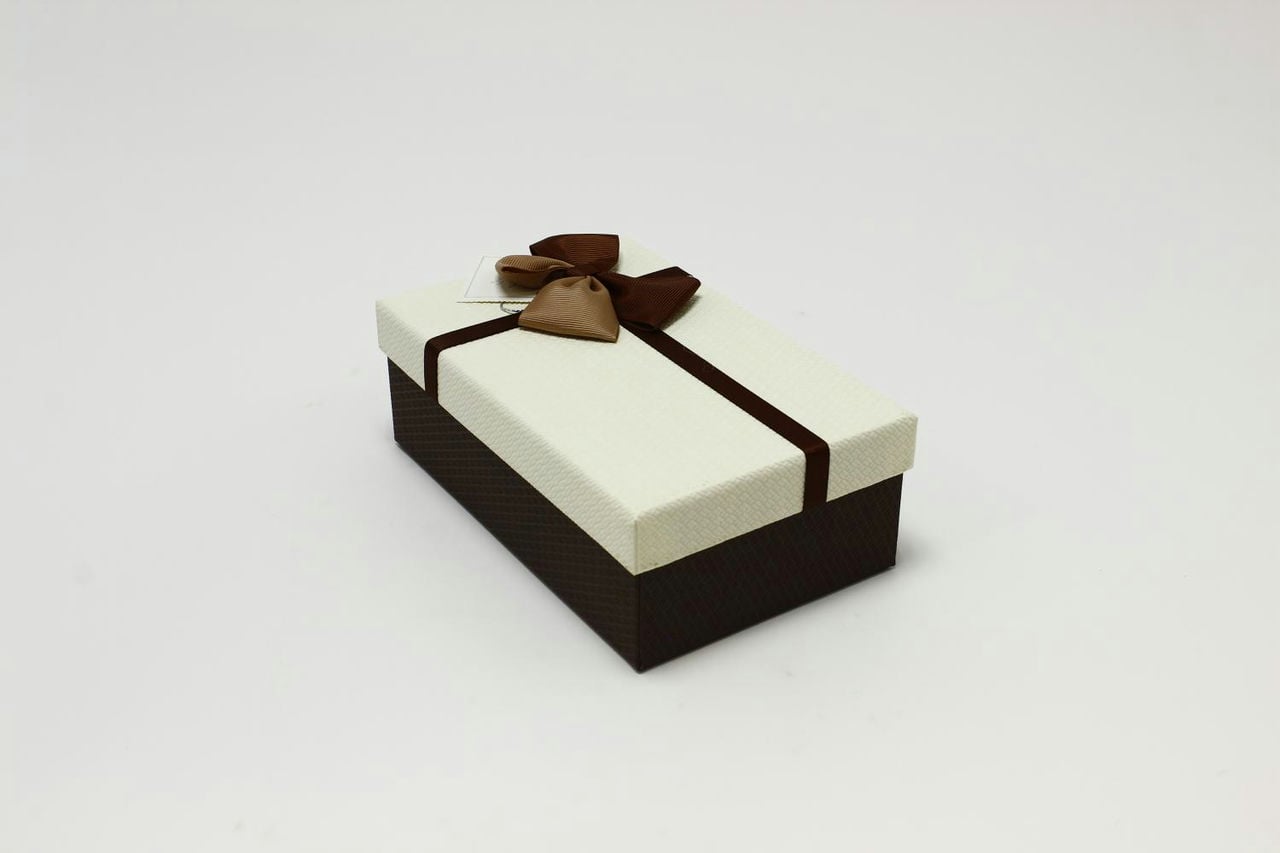 Коробка прямоугольник с бантом 19*12*6,6 см, коричневая/белая крышка (Арт) 720614/15-3Б