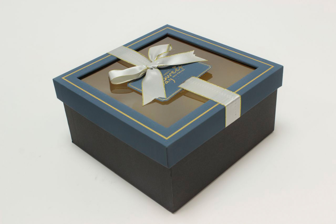 Коробка квадрат с окошком и бантом "luxe" 19*19*9,5 см, Синий/Чёрный (Арт) 72092301/5-1