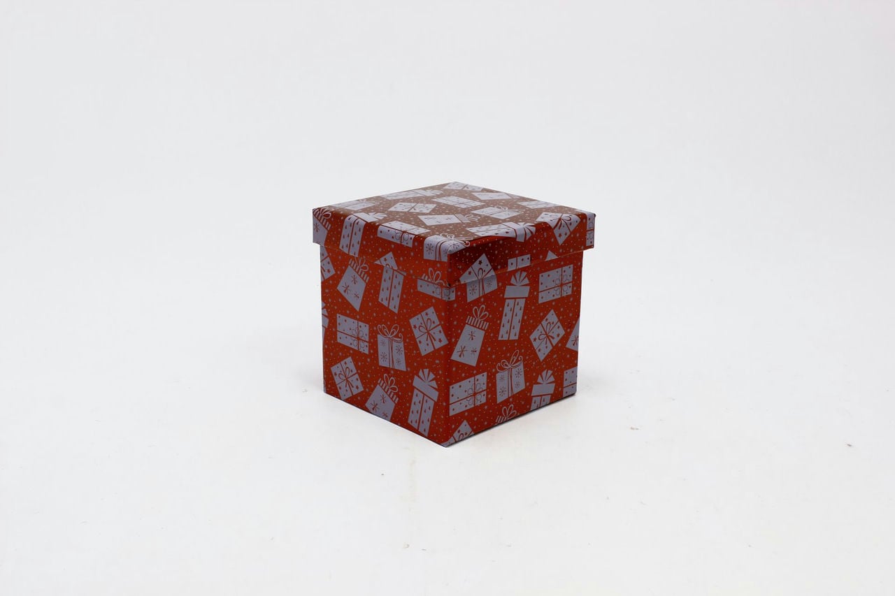 Коробка НГ Куб "Подарки" Красный 14,5*14,5см (Арт) 730601/1637-7