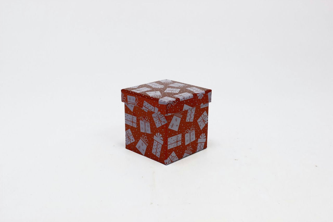 Коробка НГ Куб "Подарки" Красный 12,5*12,5см (Арт) 730601/1637-8