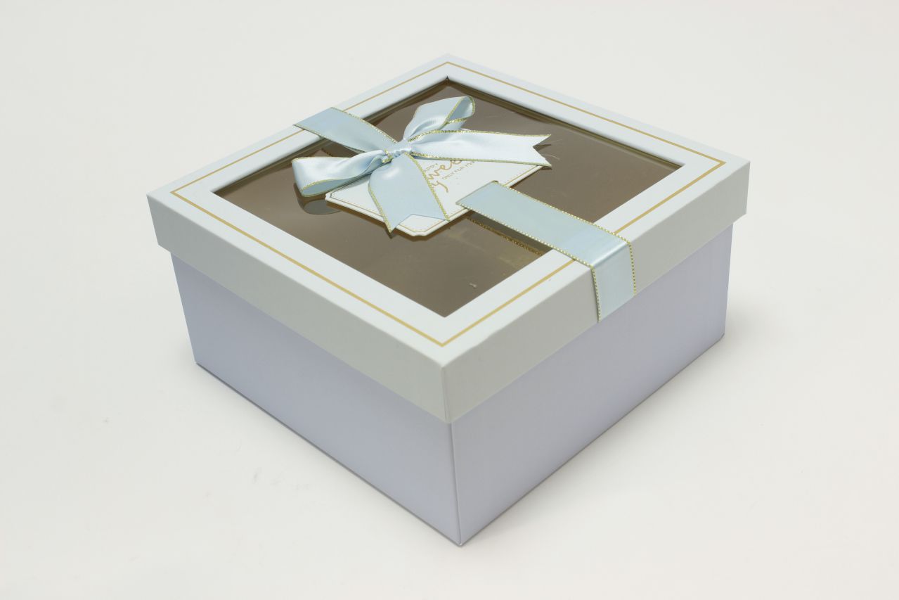 Коробка квадрат с окошком и бантом "luxe" 19*19*9,5 см, Голубой (Арт) 72092301/3-1