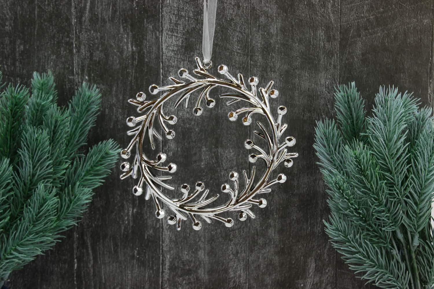 Украшение подвесное Веночек (пластик), 14х14см, Серебряный