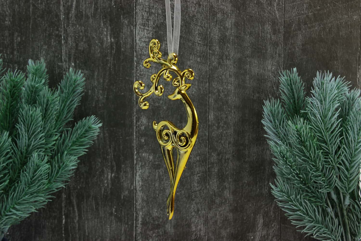 Украшение подвесное Олень (пластик), Н17,6х6,8см, Золотой