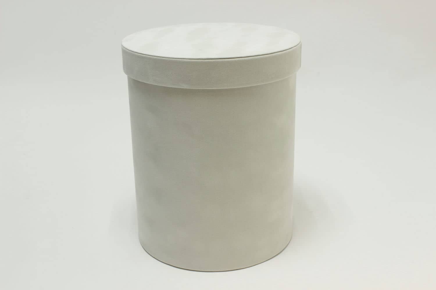 Коробка цилиндр бархатная "Velvet" 21*25,5 см, Белый (Арт) 720952/3-1