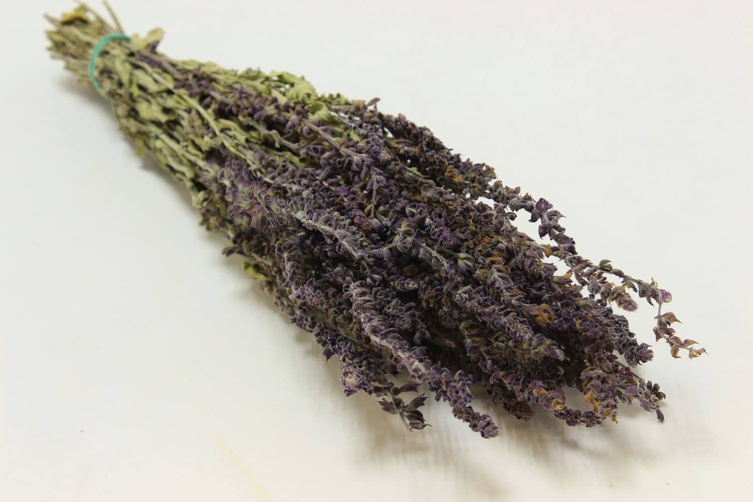 Шалфей дубравный сухоцвет для декора, цена за 1 пучек (25-30 см)