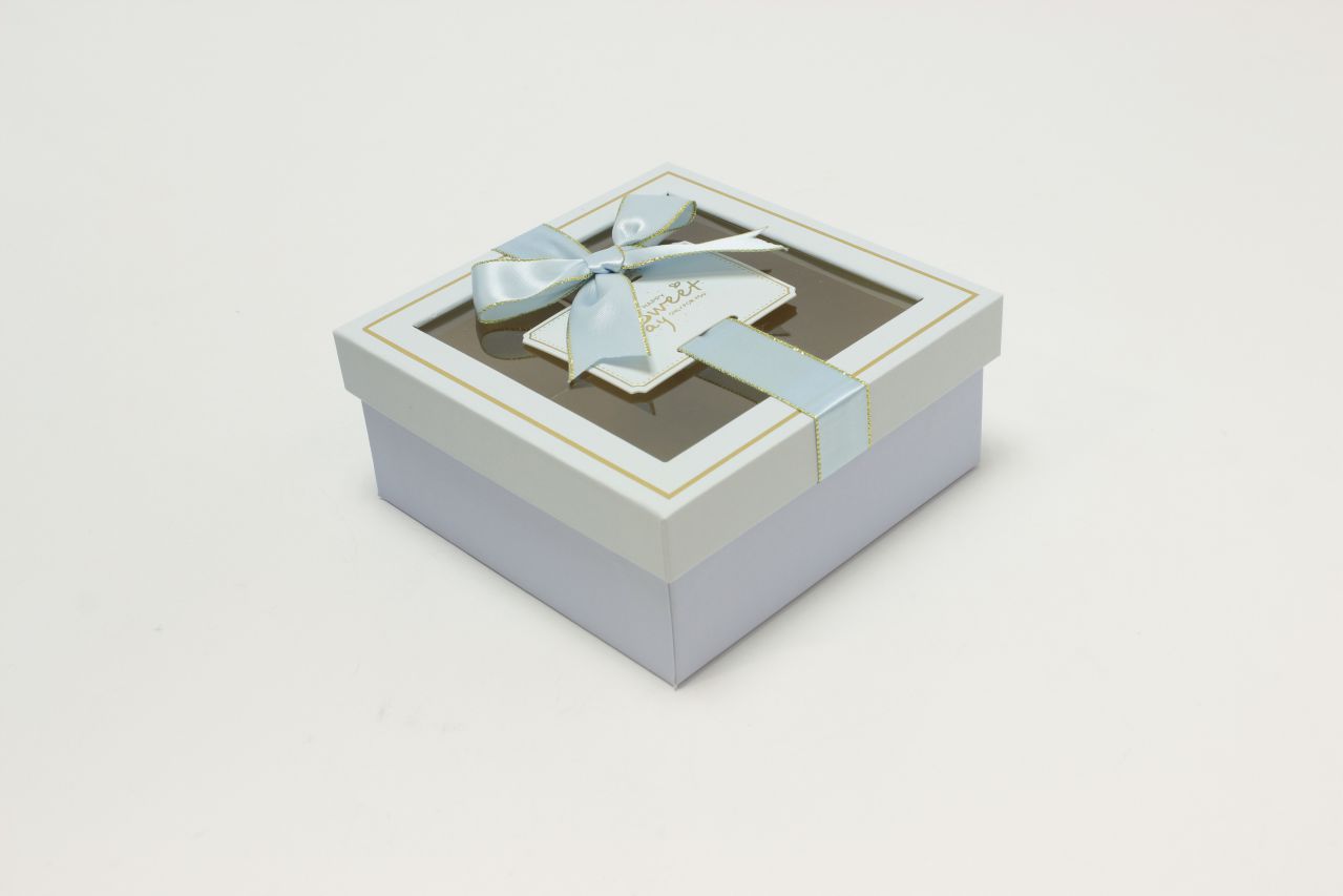 Коробка квадрат с окошком и бантом "luxe" 15*15*6,5 см, Голубой (Арт) 72092301/3-3