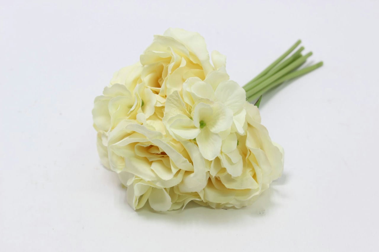 Букет роза с гортензией Н34см Кремовый