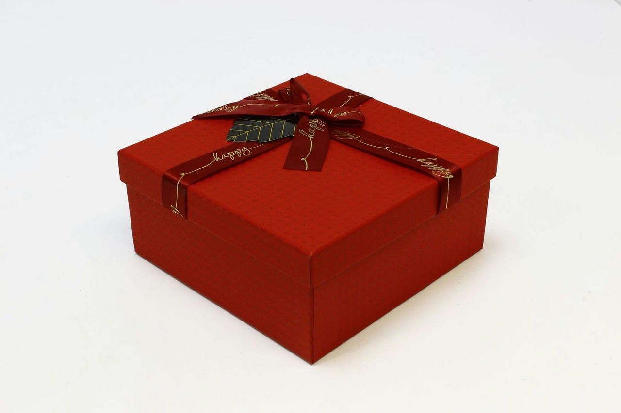 Коробка квадрат с бантом 17*17*8 см, "Happy" Красный (Арт) 720616/40-2