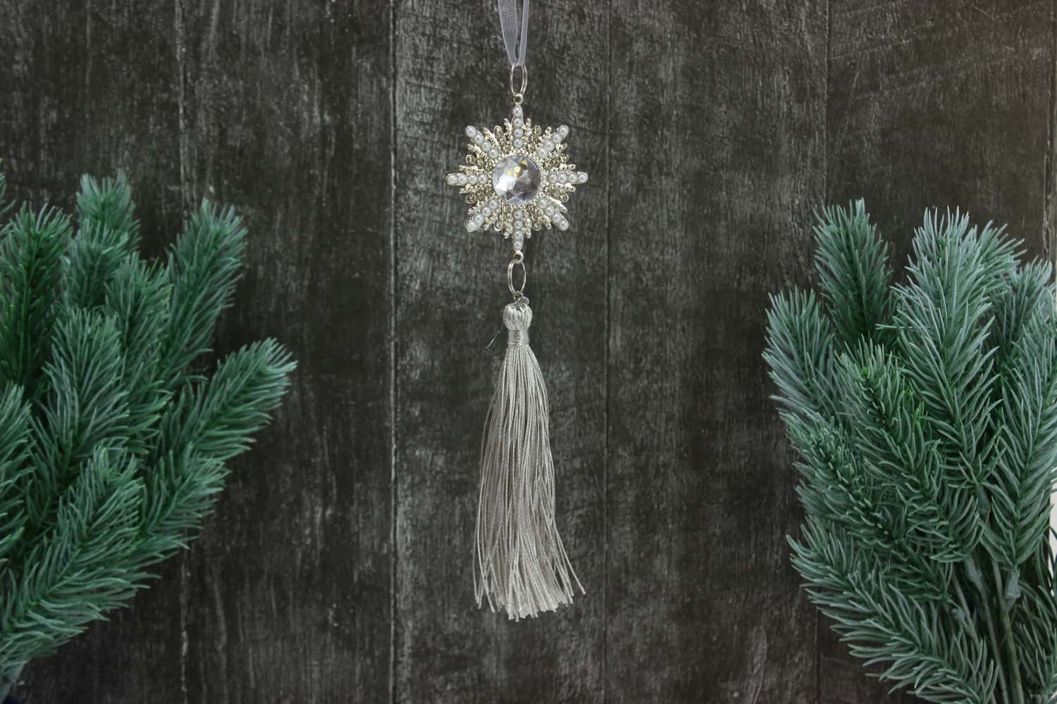 Украшение подвесное Кисточка, 20см, Серебряный